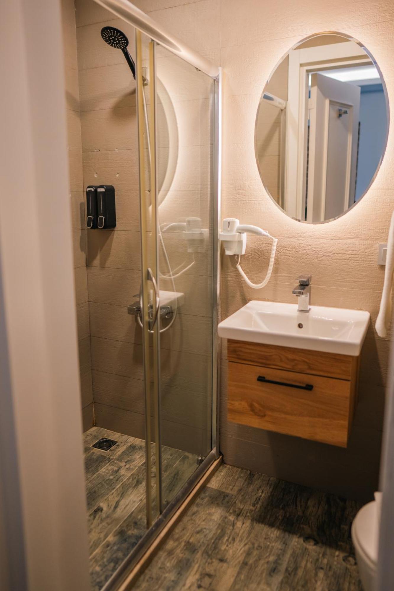 Taksim Santa Lucia Hotel Istanbul Eksteriør billede