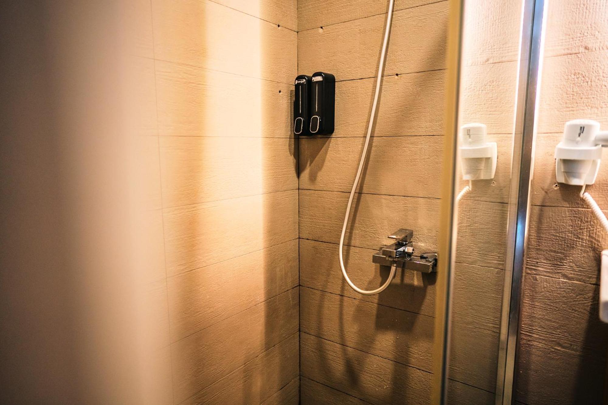 Taksim Santa Lucia Hotel Istanbul Eksteriør billede