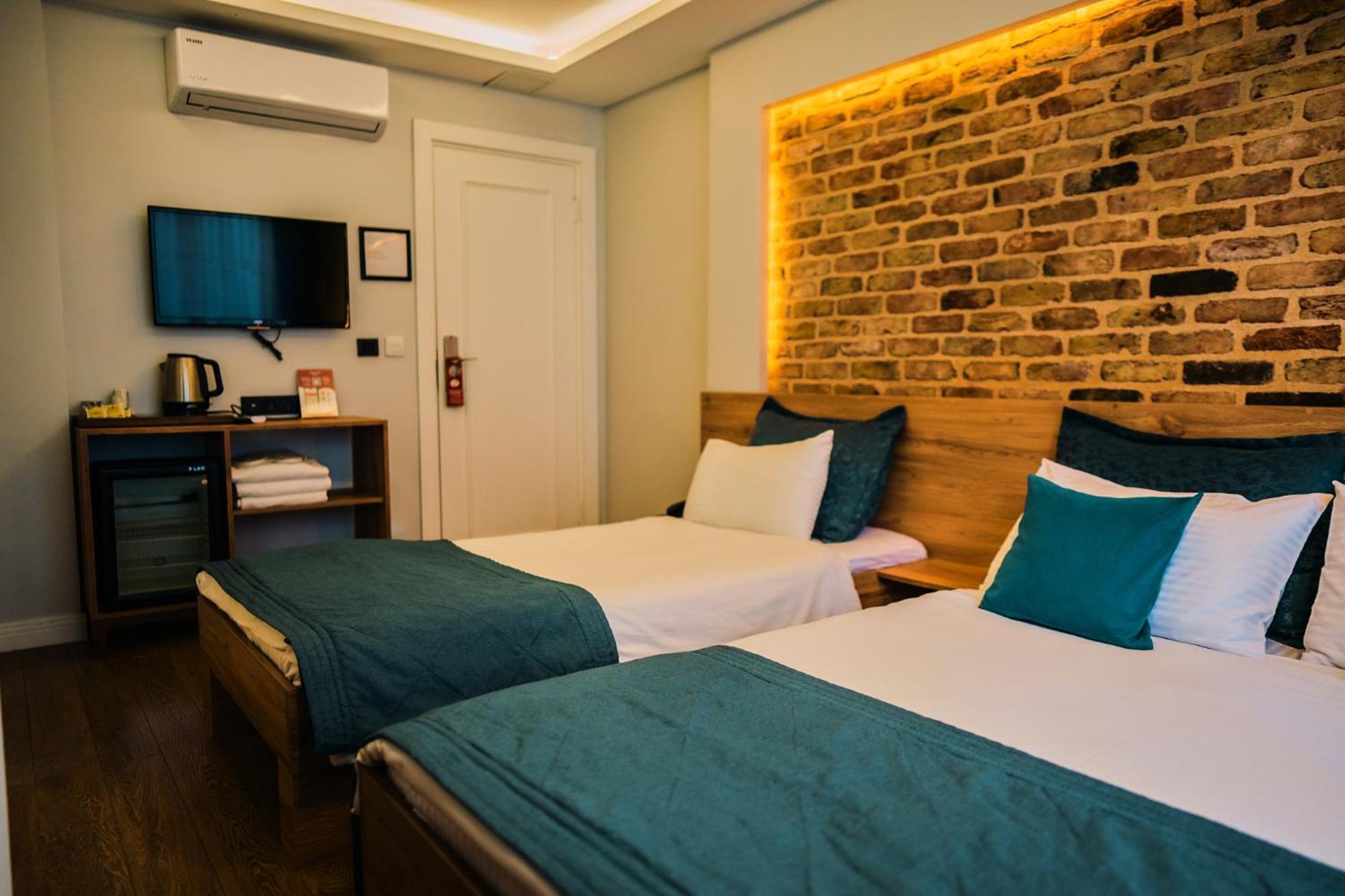 Taksim Santa Lucia Hotel Istanbul Eksteriør billede